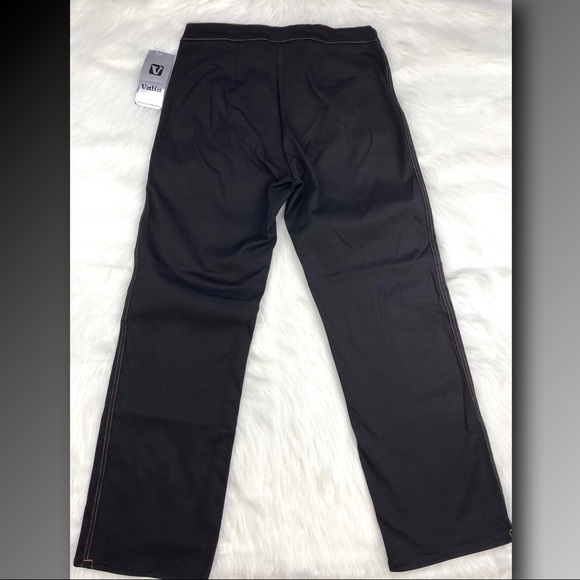 Valia Black Heavy Stitch Pants
Size 7 - Picture 2 of 12